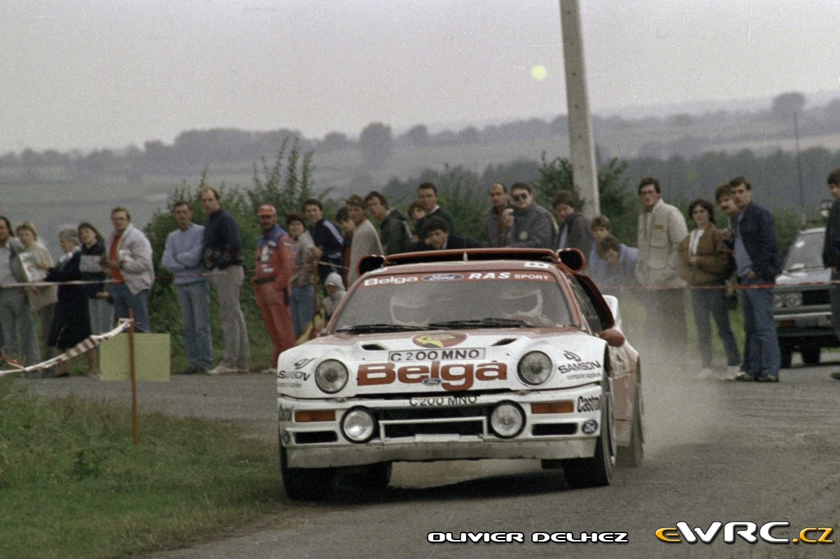 Droogmans Robert − Joosten Ronny − Ford RS200 − Lotto Bianchi Rally 1986