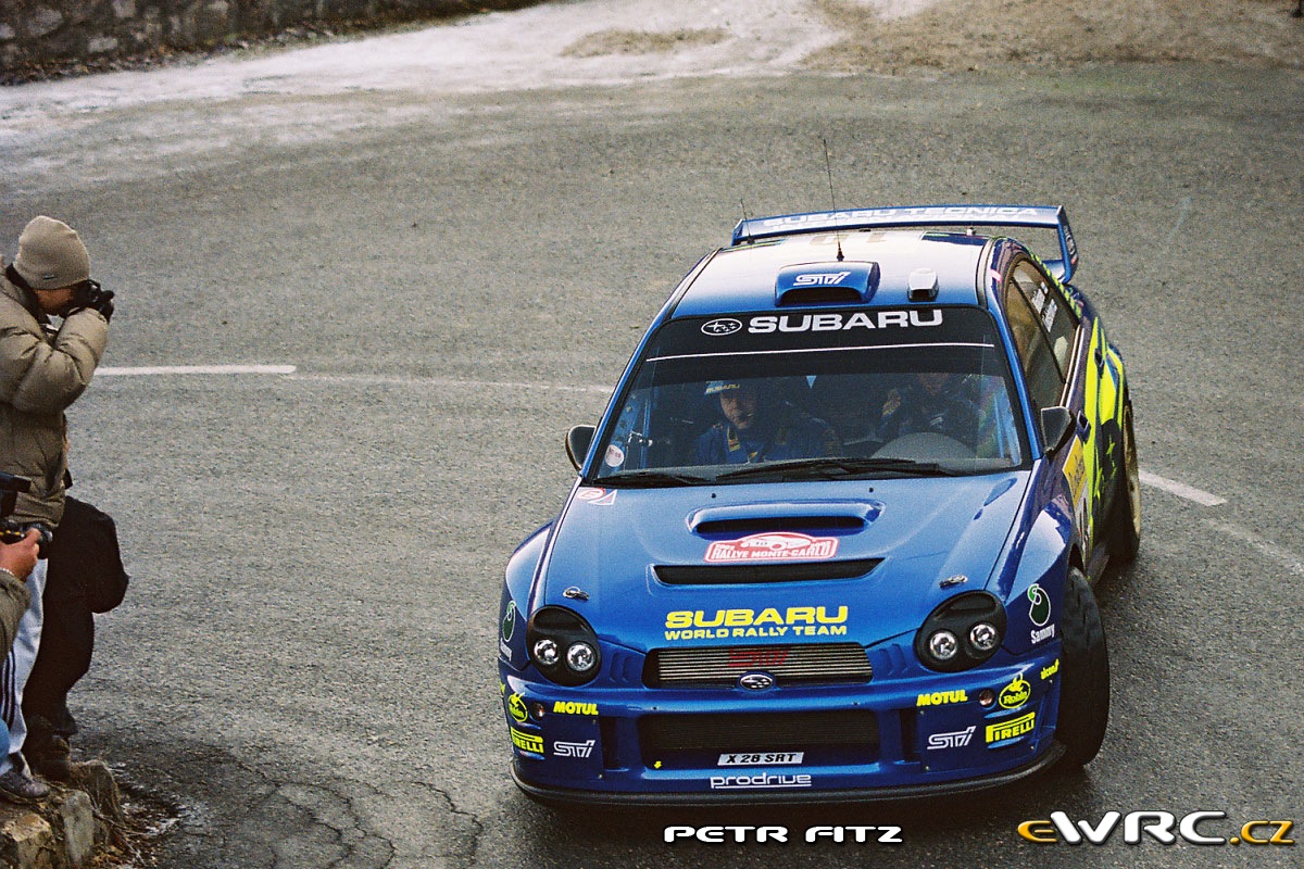 Tommi Mäkinen − Kaj Lindström − Subaru Impreza S7 WRC '01